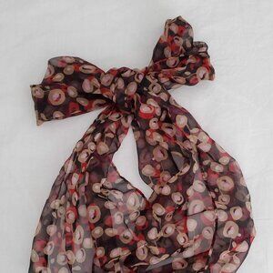 Lightweight nylon neck scarf